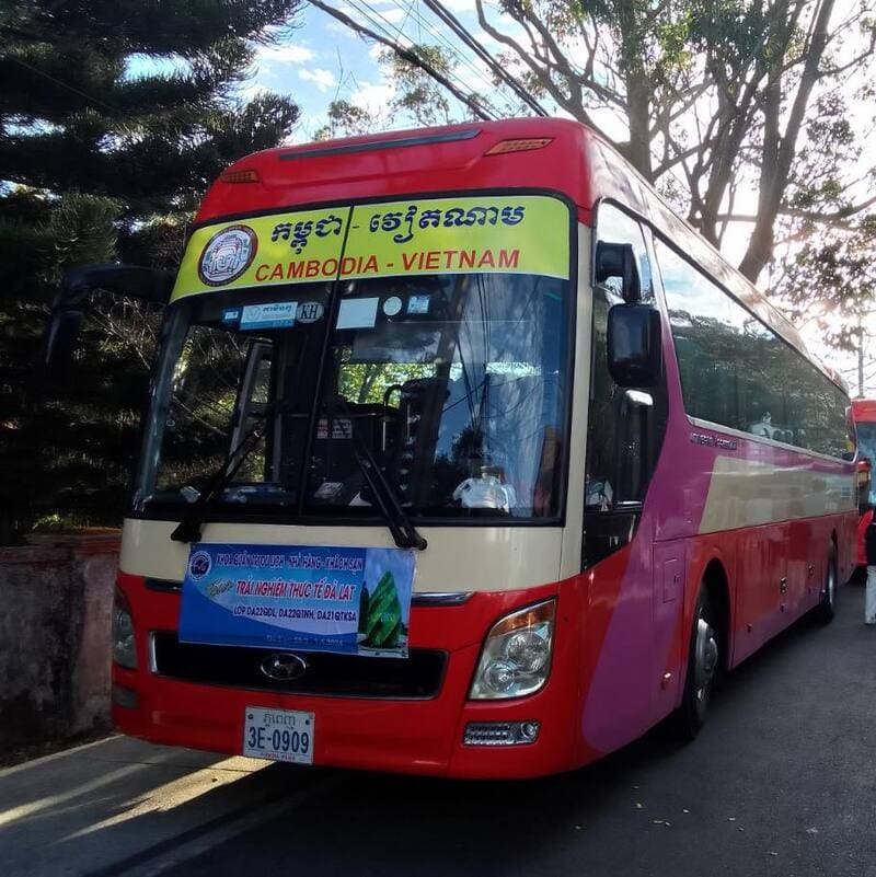 Nhà xe Tân Vạn Thuận 2 Phnom Penh đi Trà Vinh và Sóc Trăng