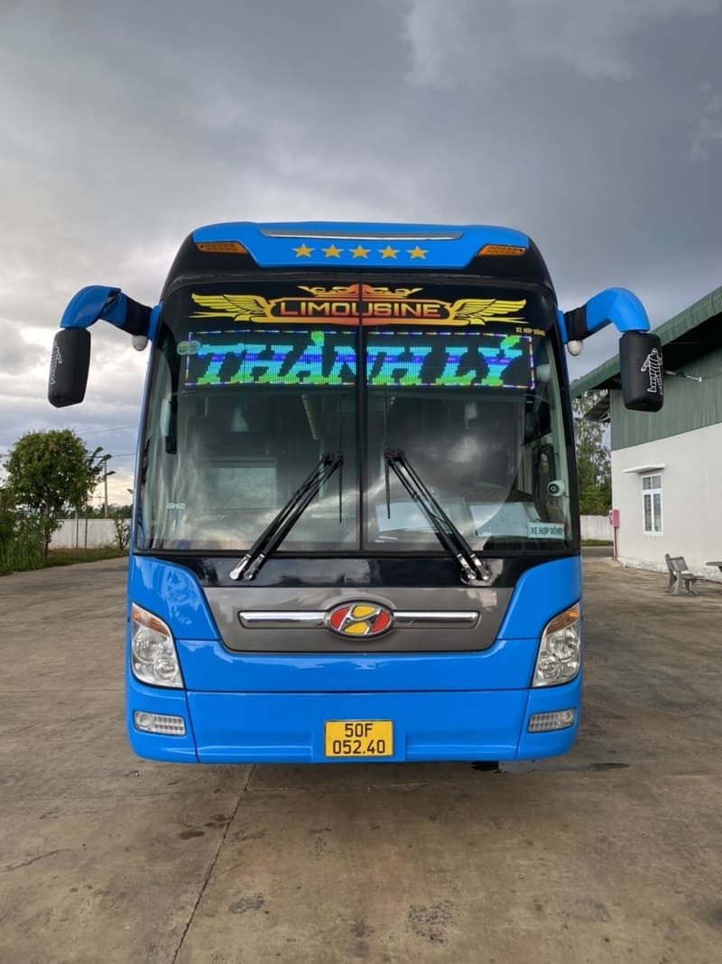Nhà xe Thành Lý Tam Quan Quy Nhơn Nha Trang Cam Ranh