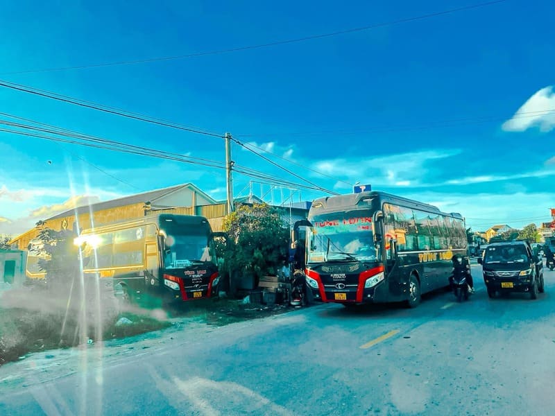 Nhà xe Tùng Loan Quỳnh Lưu Nghệ An đi Hà Nội bến xe Nước Ngầm