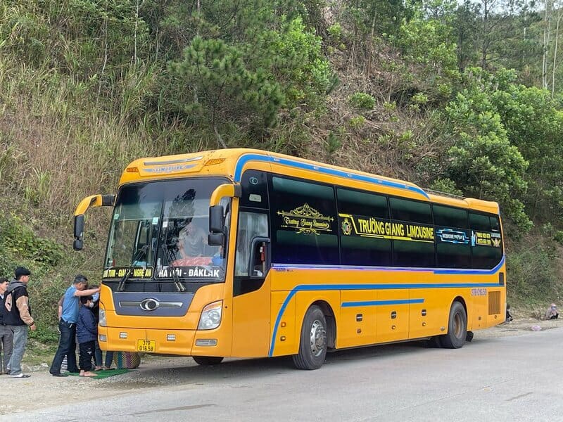 Nhà xe Trường Giang Gia Lai Đà Nẵng Quảng Trị Nghệ An Hà Nội