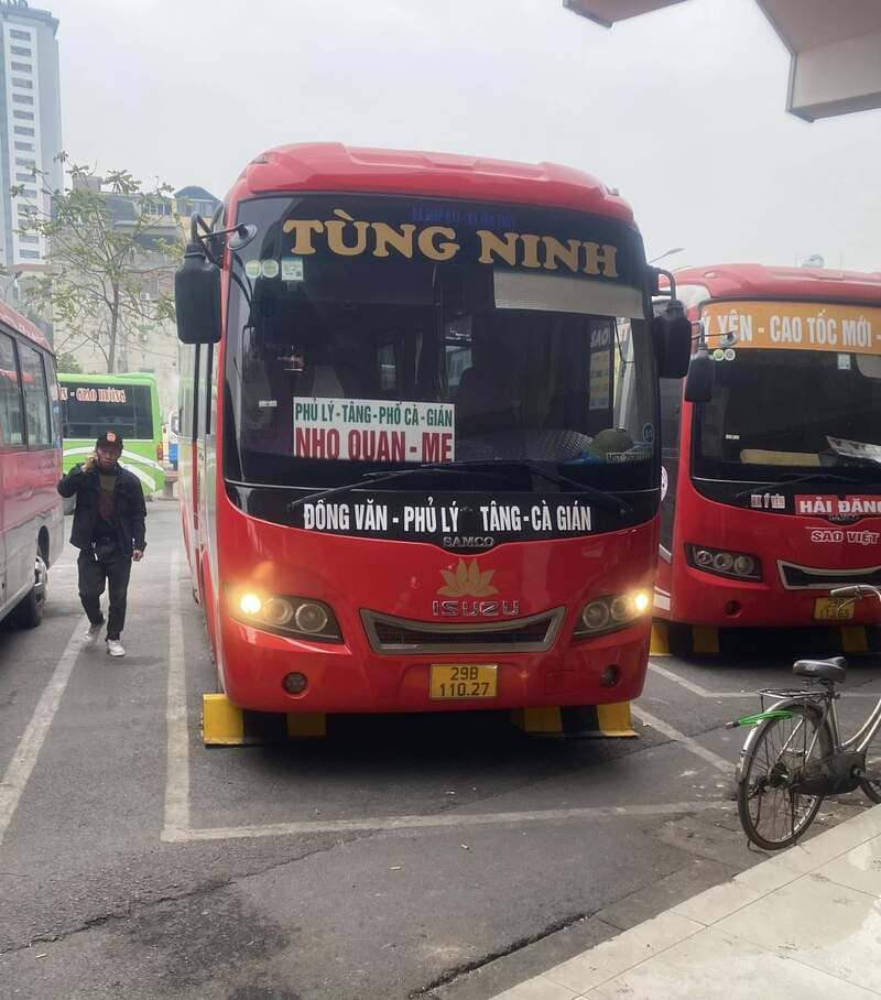Đặt vé xe từ bến xe Gia Lâm đi Hòa Bình Mai Châu Kim Bôi