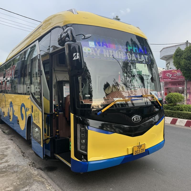 Đặt vé 19 nhà xe Đà Lạt đi Bình Dương Dĩ An Thủ Dầu Một Bến Cát