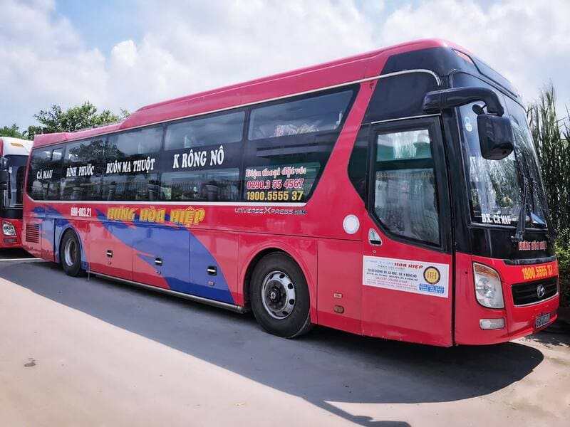 Đặt vé xe Định Quán đi Hồng Ngự Đồng Tháp 8 hãng