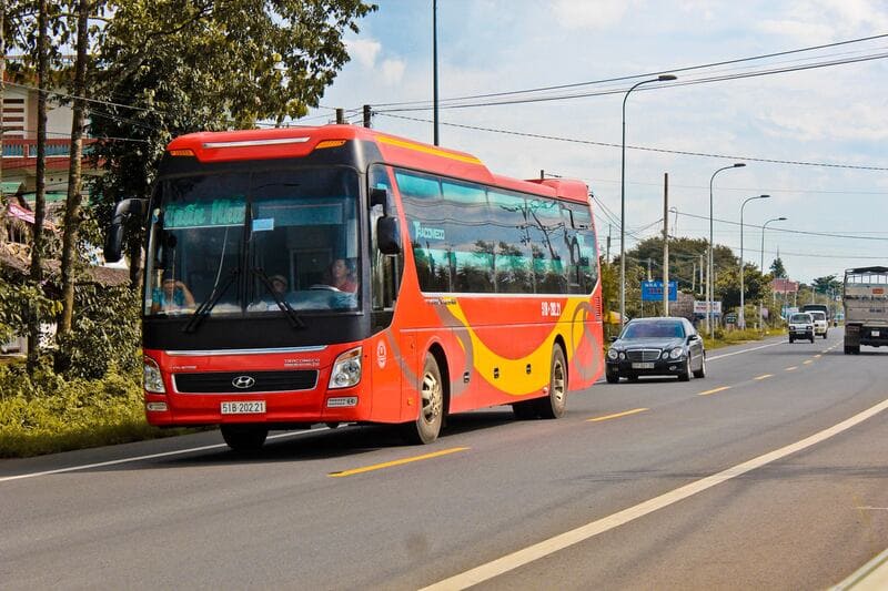 Đặt vé 11 nhà xe Đơn Dương đi Sài Gòn TPHCM