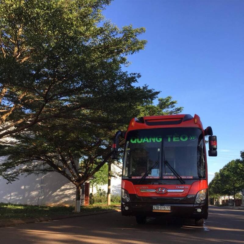 Đặt vé xe Hòa Bình đi Đắk Lắk Buôn Ma Thuột 7 hãng