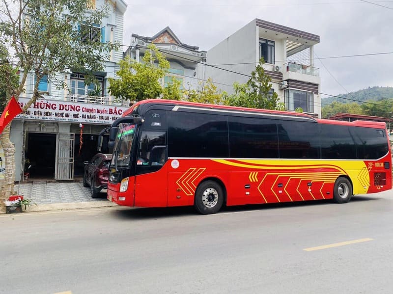 Đặt vé xe Hòa Bình đi Đắk Lắk Buôn Ma Thuột 7 hãng
