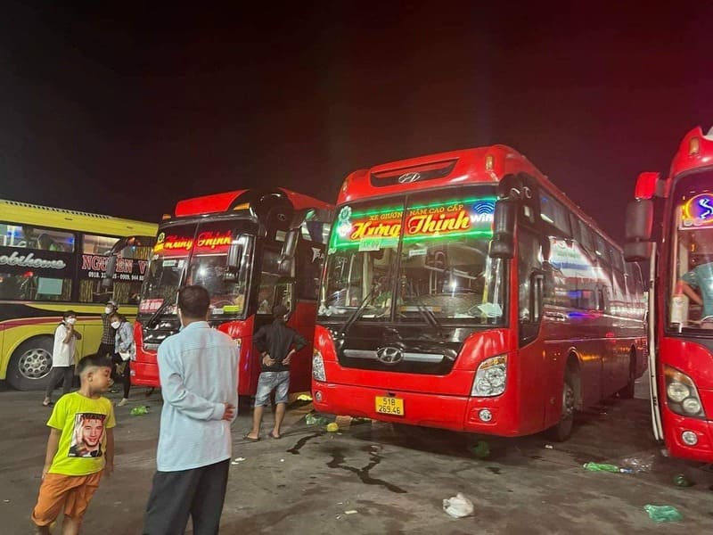 Đặt vé 12 nhà xe khách Vĩnh Châu đi Sài Gòn TPHCM