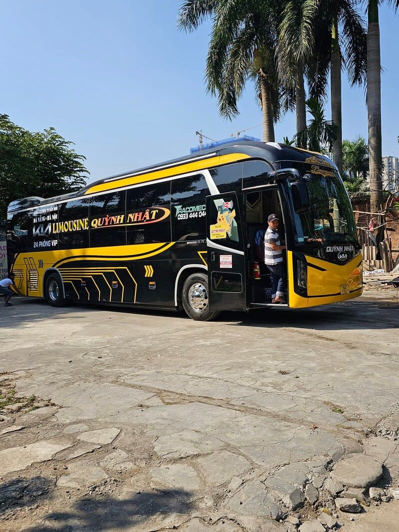 4 Nhà xe Sơn Tây đi Sài Gòn TPHCM số điện thoại & giá vé