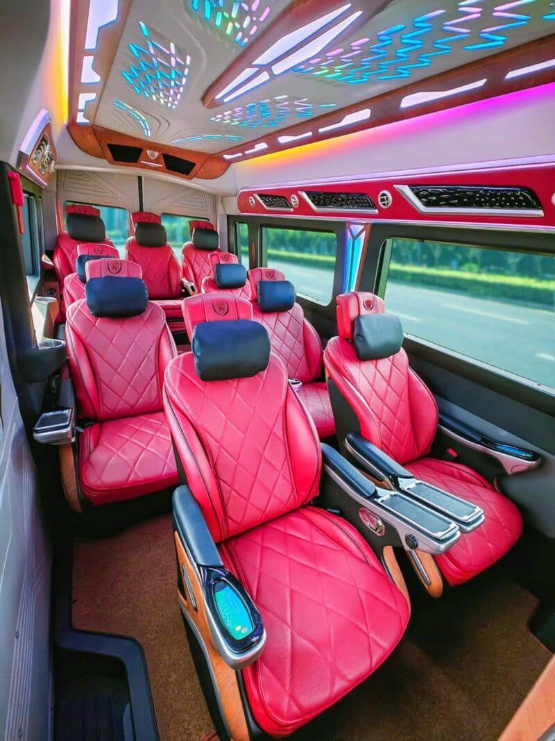 Đặt vé xe từ Sài Gòn (TPHCM) đi Dinh Thầy Thím với hãng