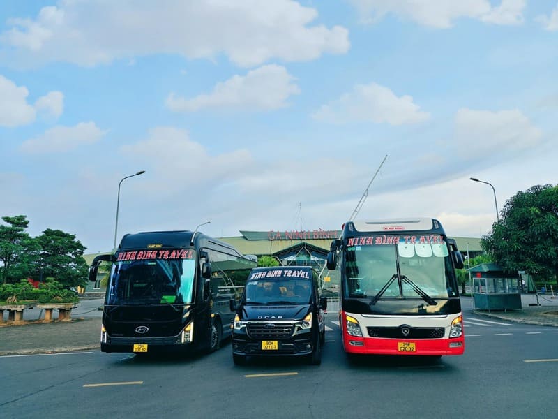 Đặt vé xe Nam Định đi Bãi Cháy với 11 hãng